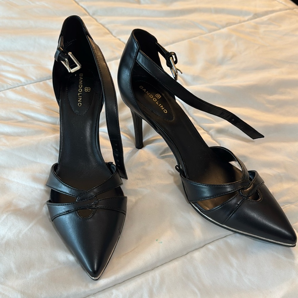 Bandolino Elegant Black Strappy Heels